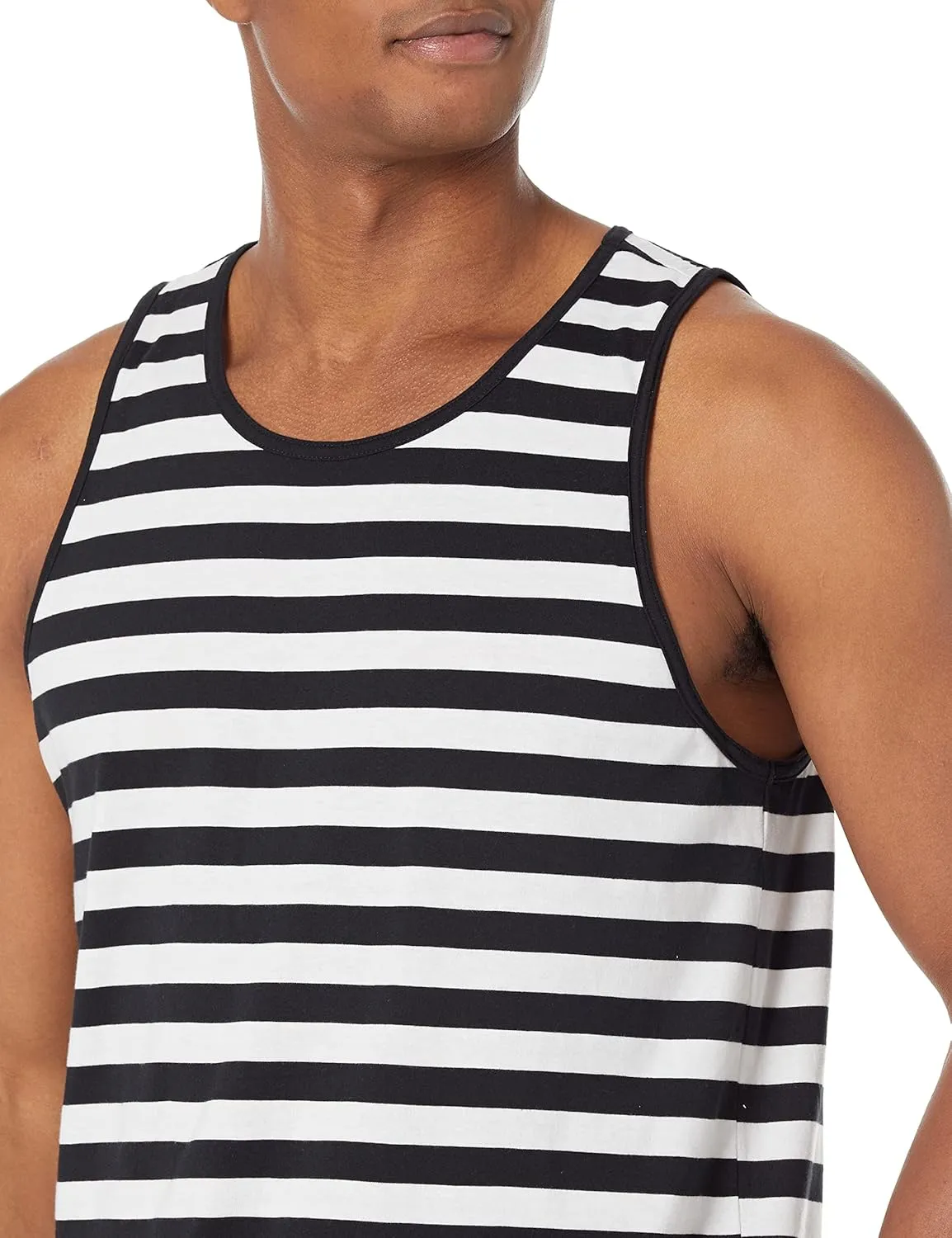 Amazon Essentials Men's Tank Top, Regular-Fit Undershirt