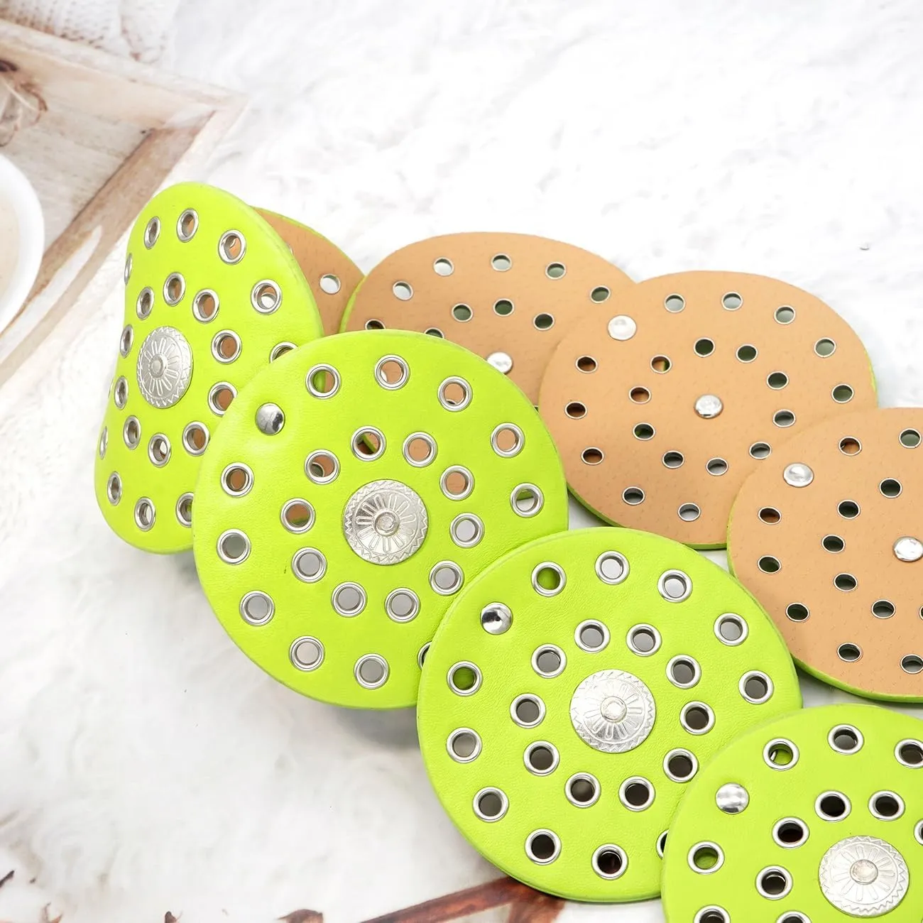 Wide Disc Belt for Women Vintage Hollow Boho Leather Belt Western Chunky Waist Belt Cowboy Metal Buckle Concho Belts