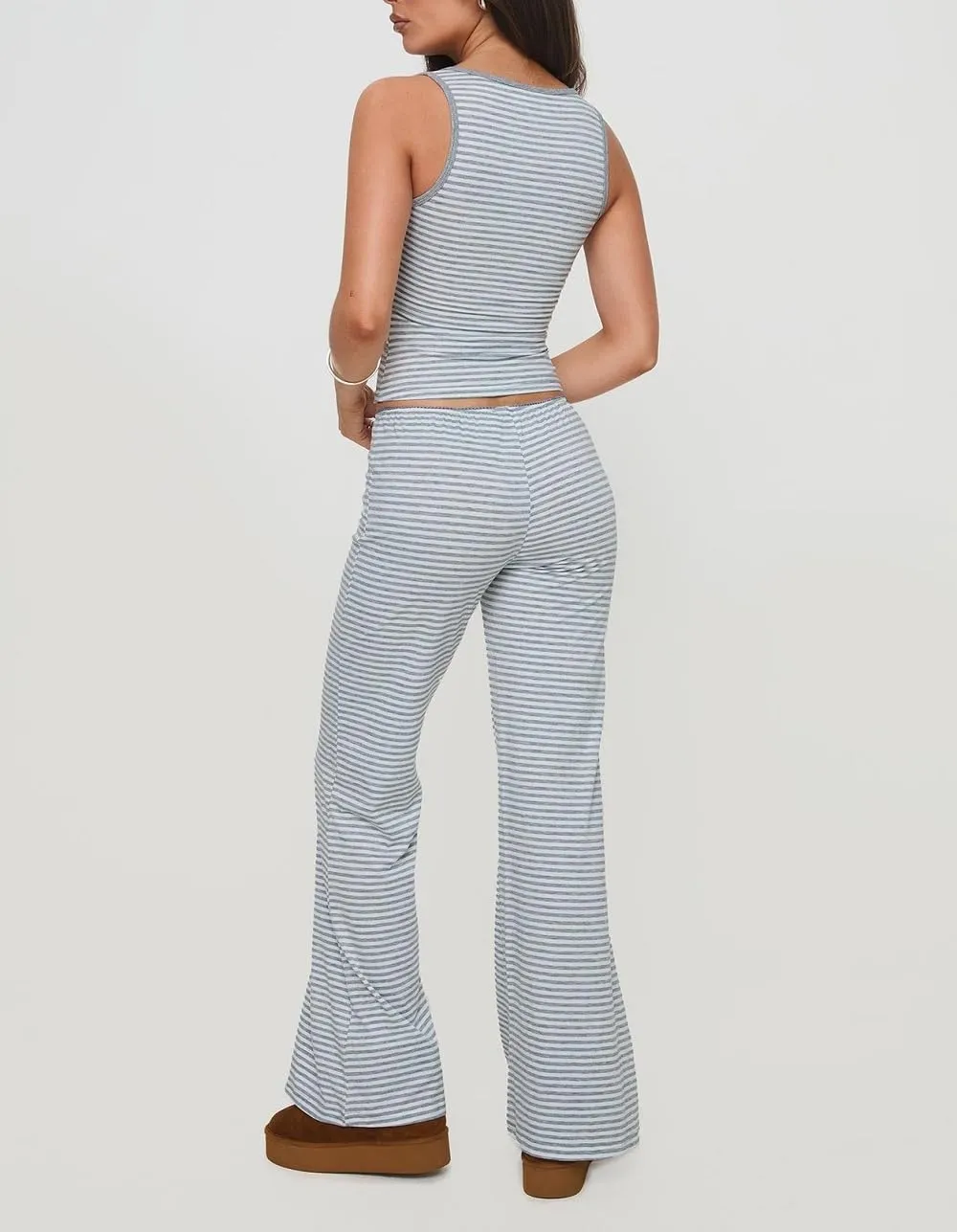 Women Floral 2 Piece Lounge Set Spaghetti Strap Crop Camisole Elastic Waist Wide Leg Pajama Pants Sleepwear