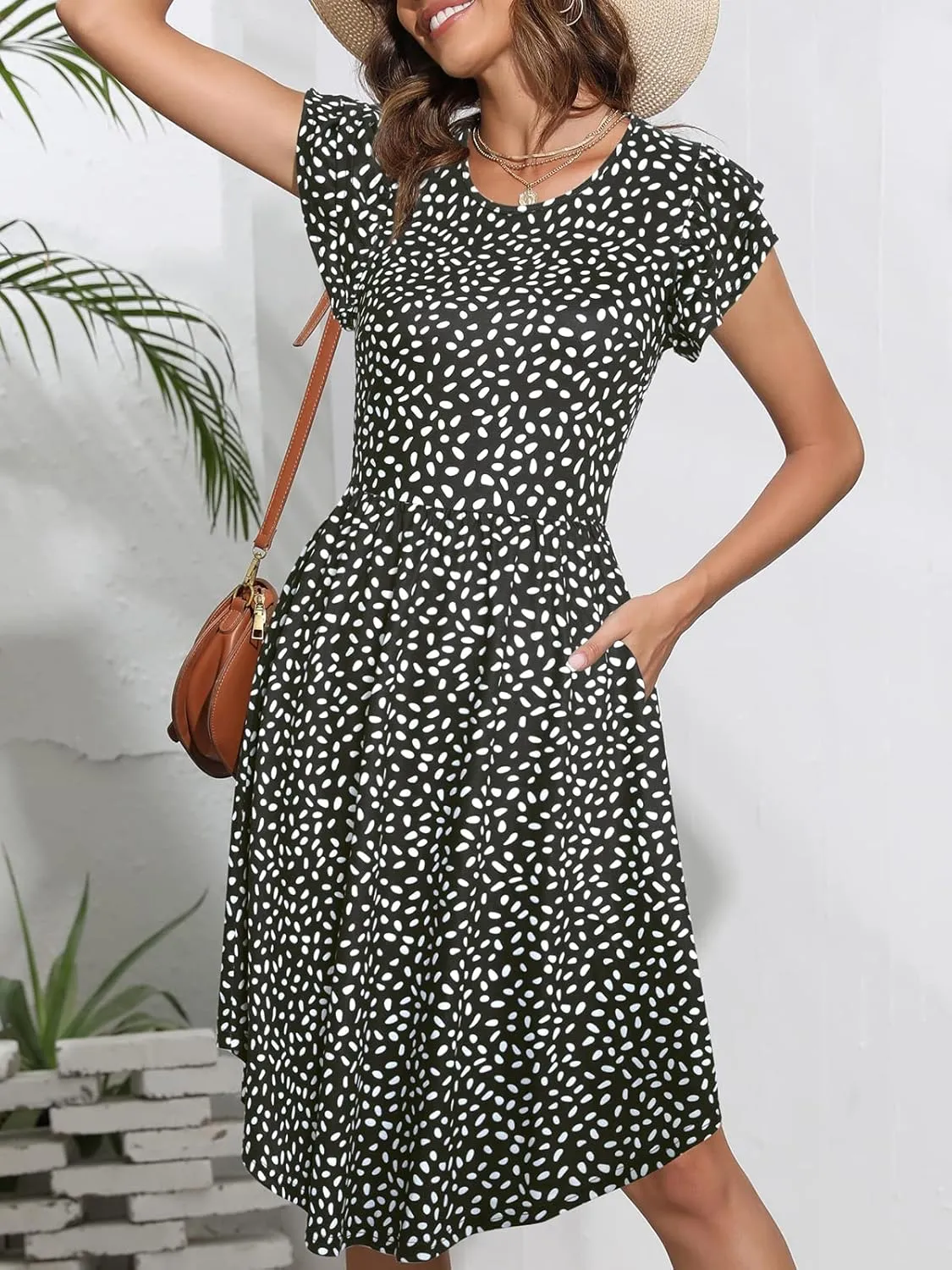 YATHON Casual Summer Dresses for Women with Pockets Crewneck Sundress